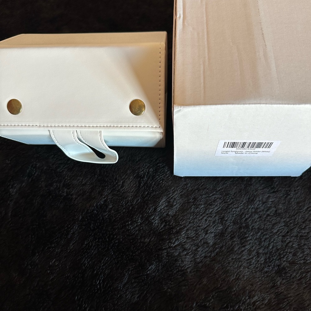 Sunglasses/Eyeglasses Holder